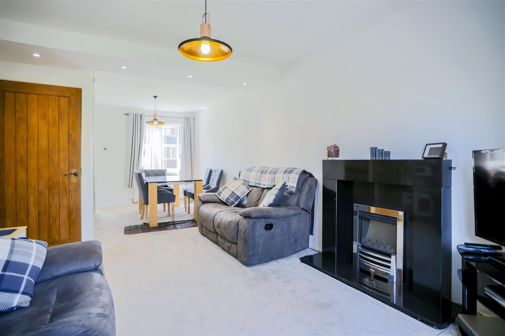 3 Bed Detached House For Sale - Main Image